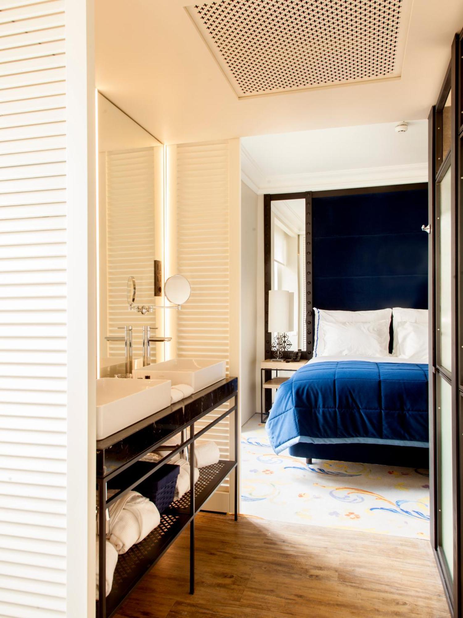 Pestana Collection Plaza Mayor Hotel 4*